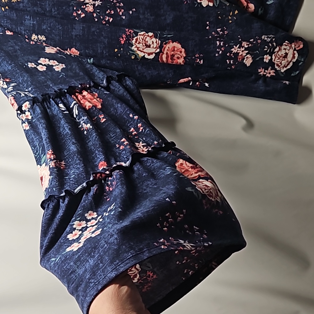 Absolutely Famous Peasant Blouse Blue Floral Long Sleeve Bohemian - Picture 2 of 8